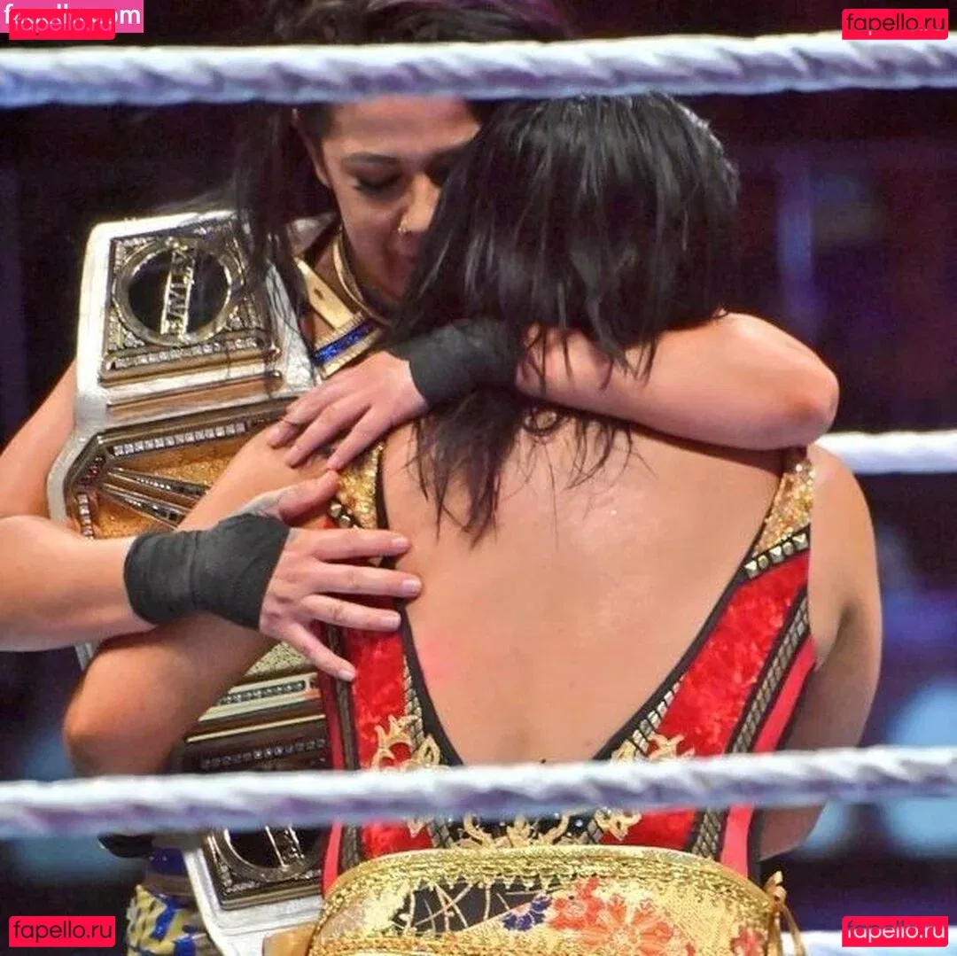 Bayley Onlyfans Photo Gallery 