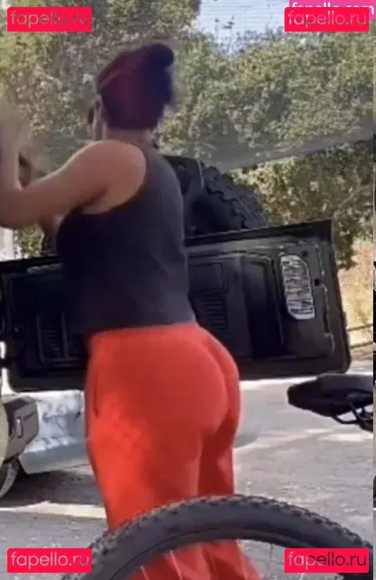 Bayley Onlyfans Photo Gallery 