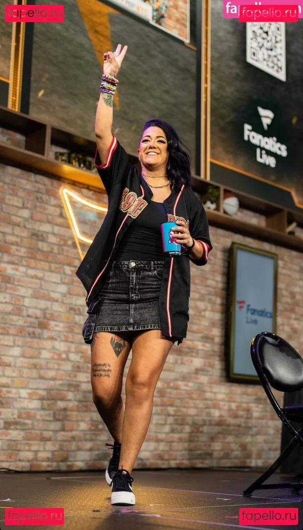 Bayley Onlyfans Photo Gallery 