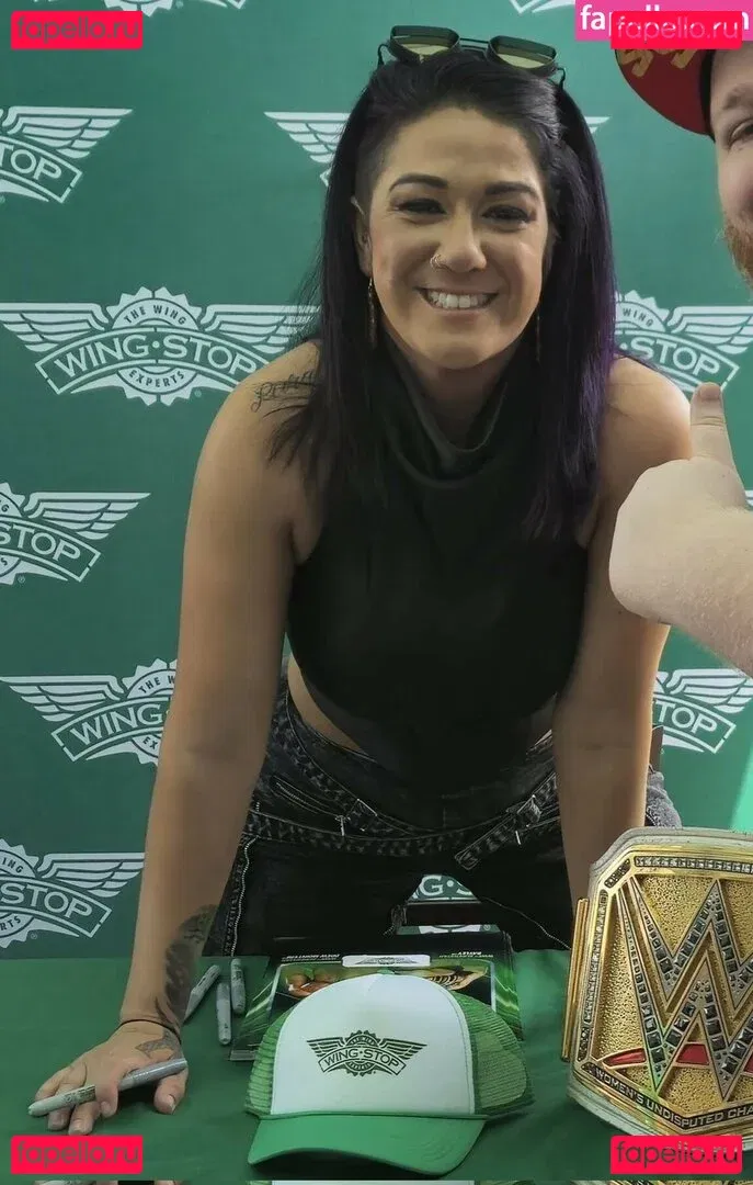 Bayley Onlyfans Photo Gallery 