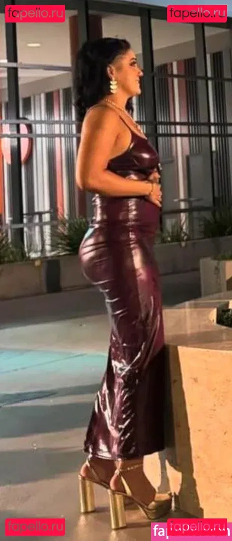 Bayley Onlyfans Photo Gallery 