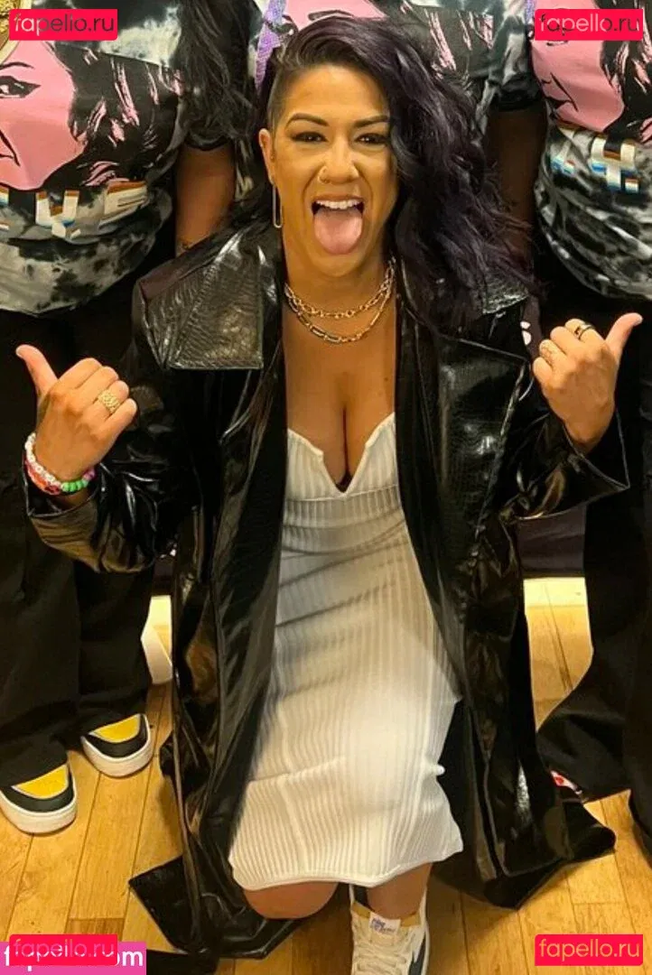 Bayley Onlyfans Photo Gallery 