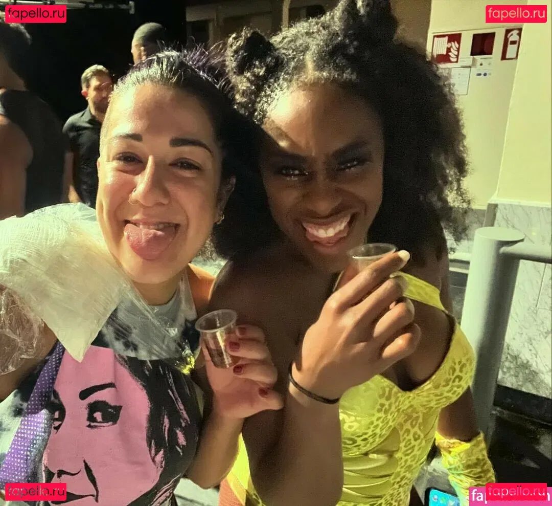 Bayley Onlyfans Photo Gallery 