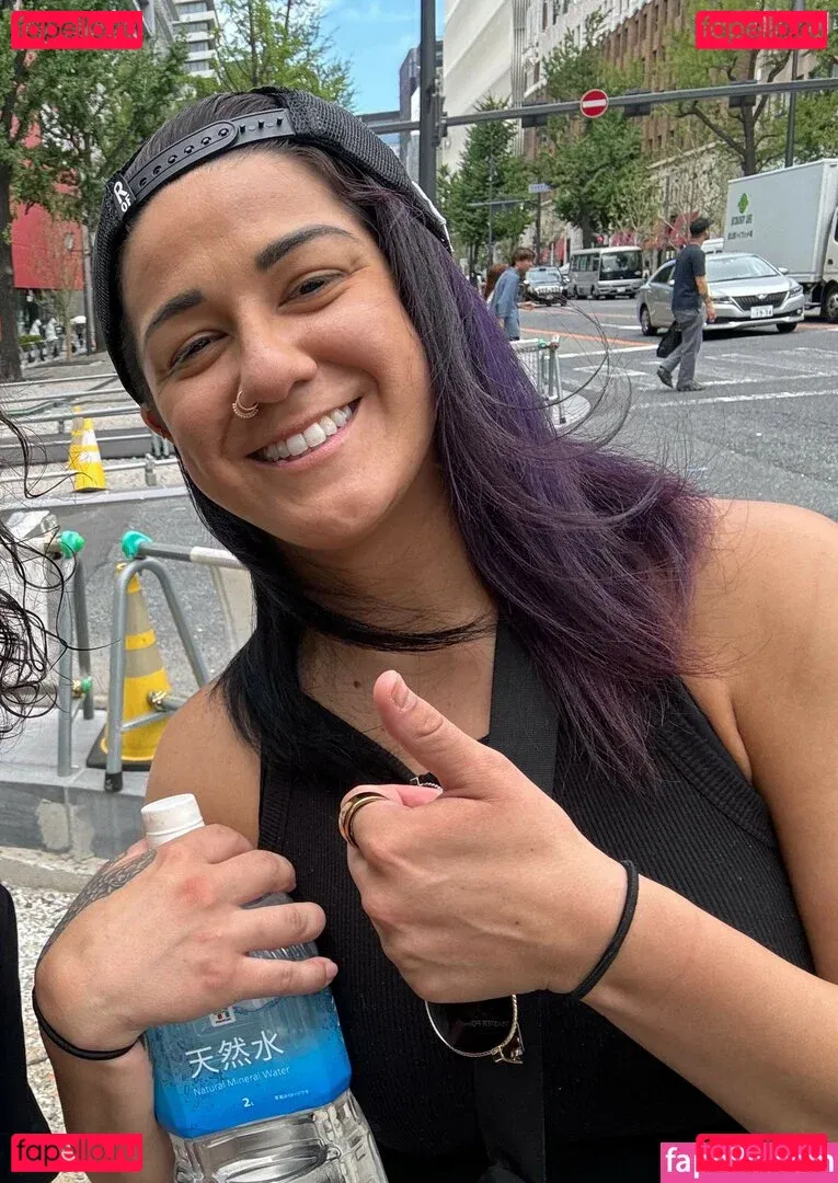 Bayley Onlyfans Photo Gallery 