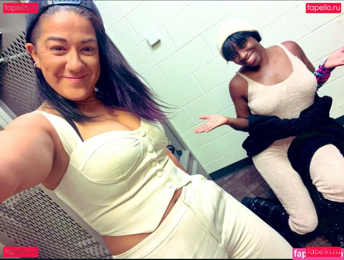 Bayley Onlyfans Photo Gallery 