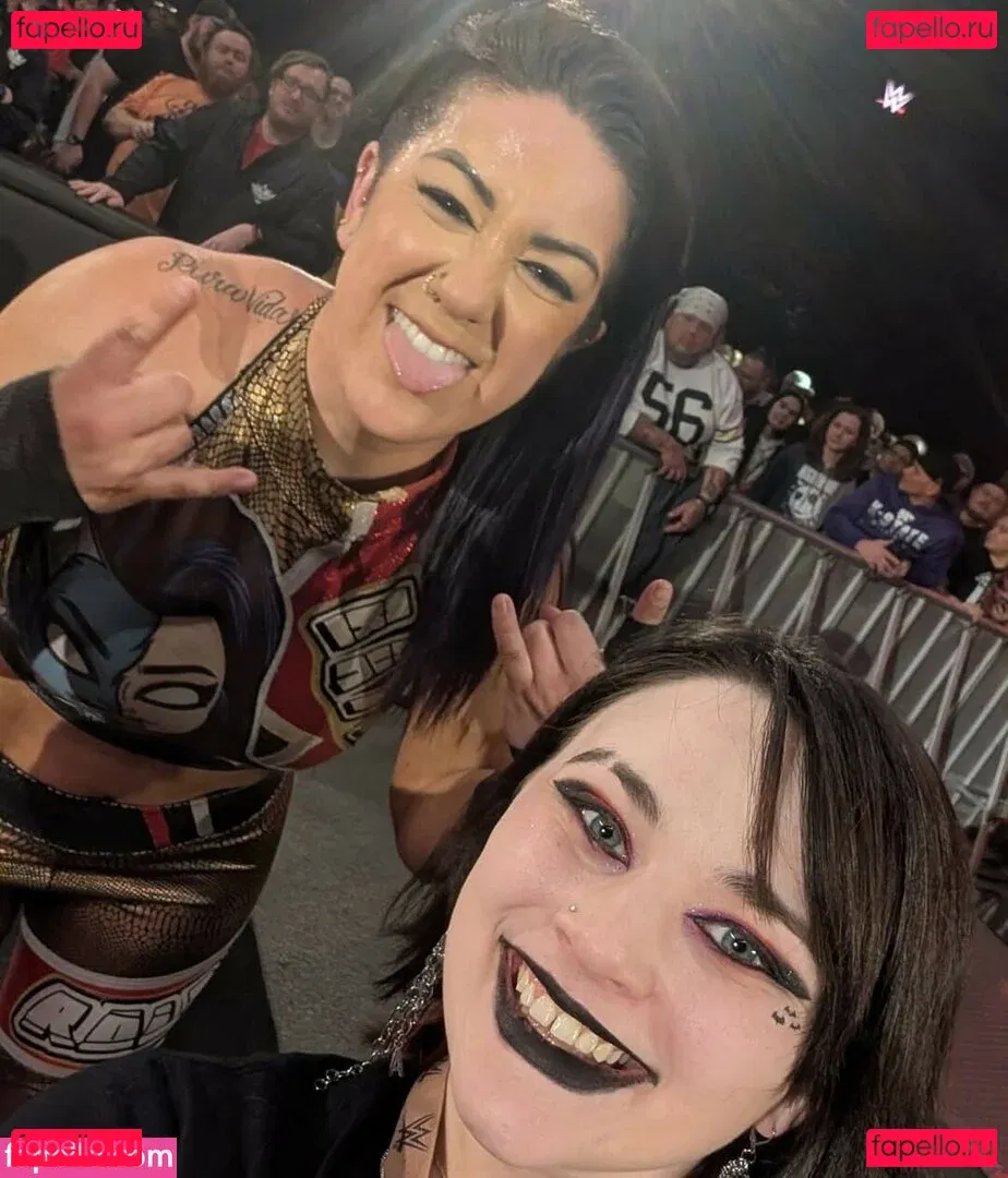 Bayley Onlyfans Photo Gallery 