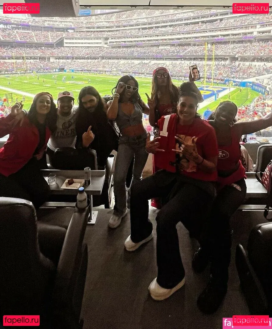 Bayley Onlyfans Photo Gallery 