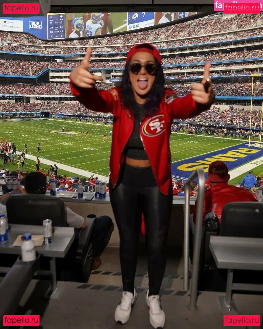 Bayley Onlyfans Photo Gallery 