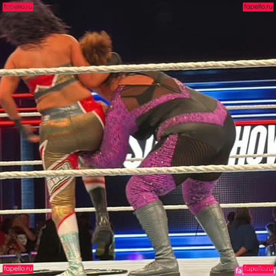 Bayley Onlyfans Photo Gallery 