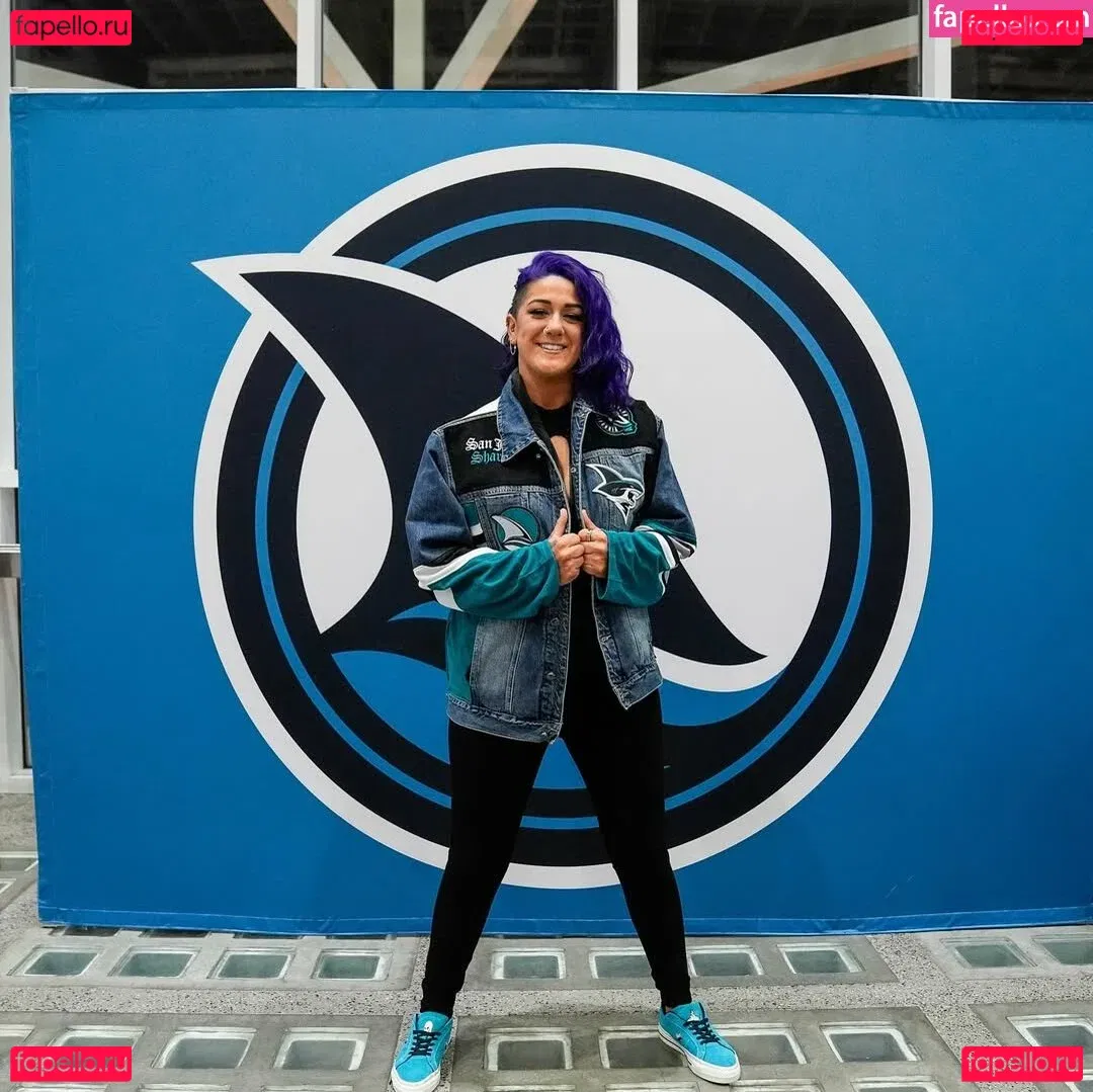 Bayley Onlyfans Photo Gallery 