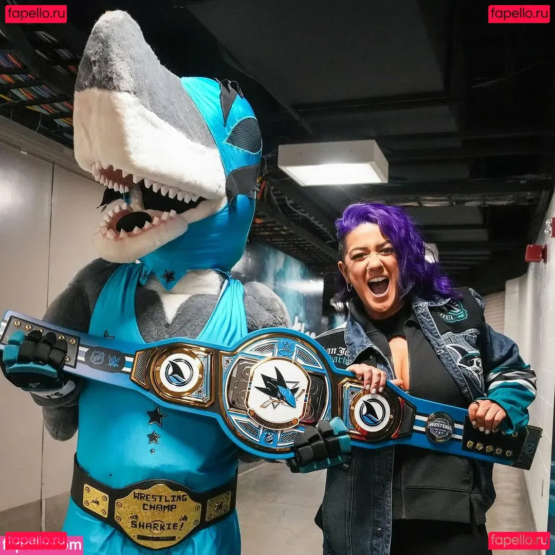 Bayley Onlyfans Photo Gallery 