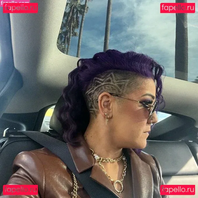 Bayley Onlyfans Photo Gallery 