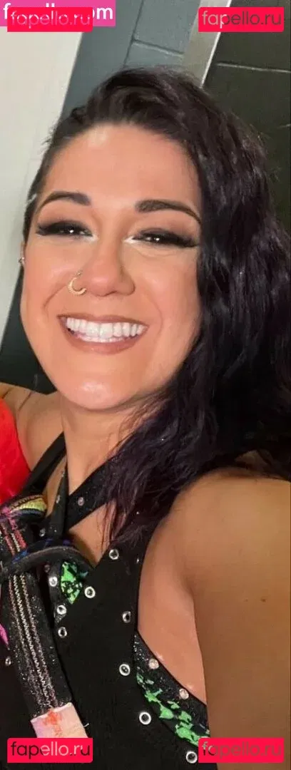 Bayley Onlyfans Photo Gallery 