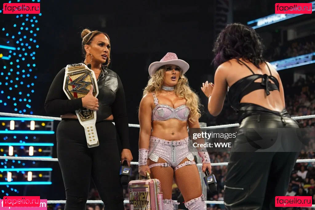 Bayley Onlyfans Photo Gallery 