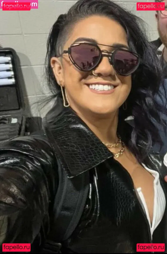 Bayley Onlyfans Photo Gallery 