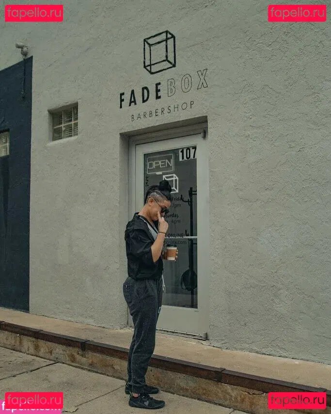 Bayley Onlyfans Photo Gallery 