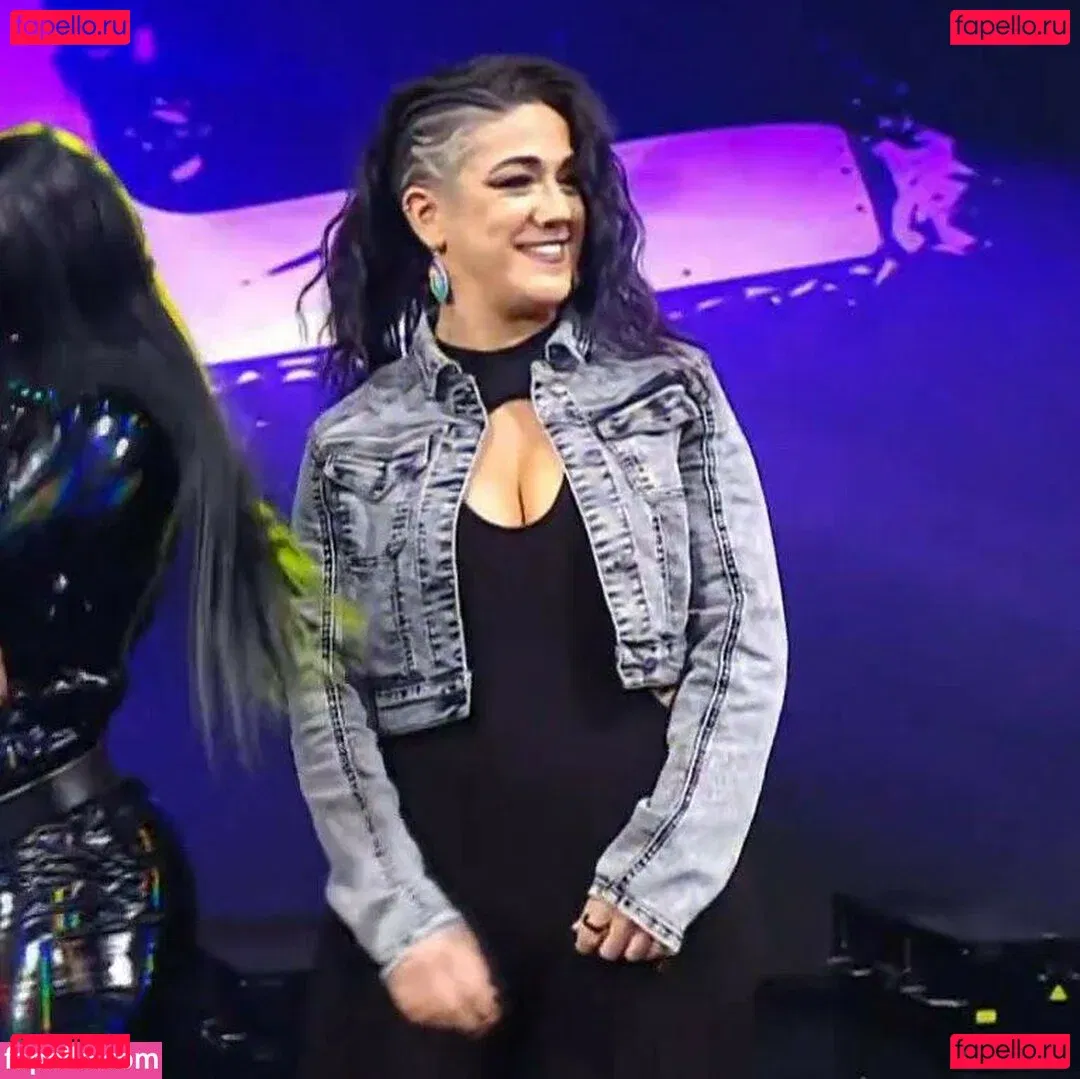 Bayley Onlyfans Photo Gallery 