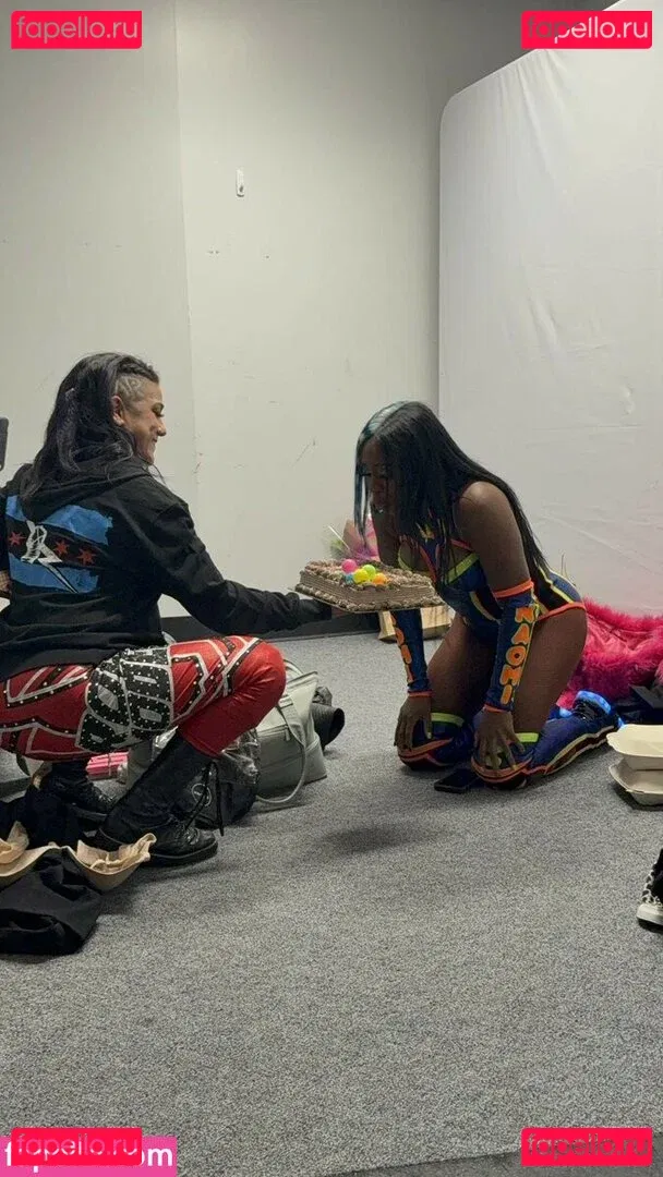 Bayley Onlyfans Photo Gallery 