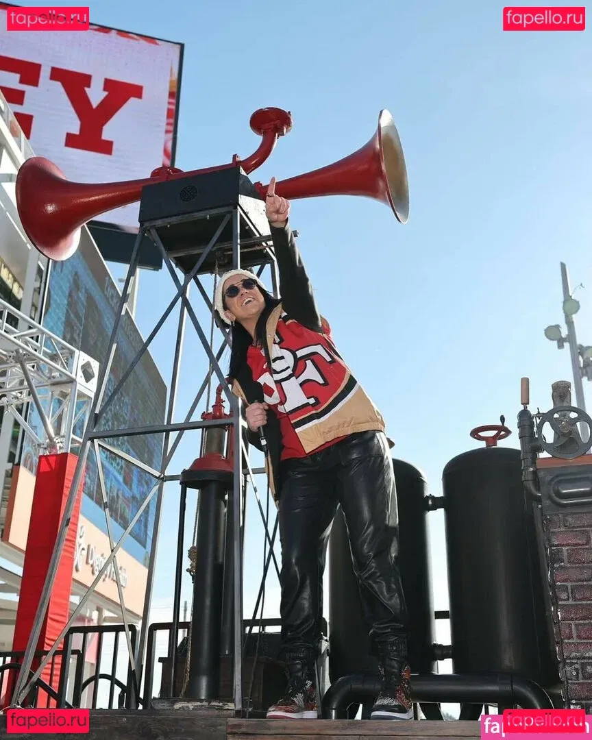 Bayley Onlyfans Photo Gallery 