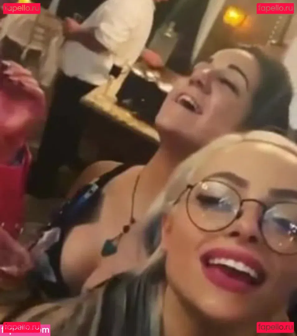 Bayley Onlyfans Photo Gallery 