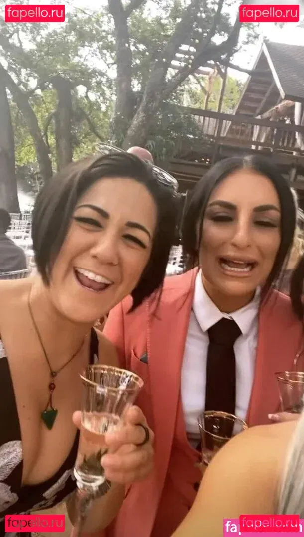 Bayley Onlyfans Photo Gallery 