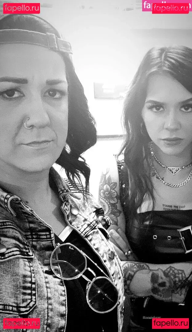 Bayley Onlyfans Photo Gallery 