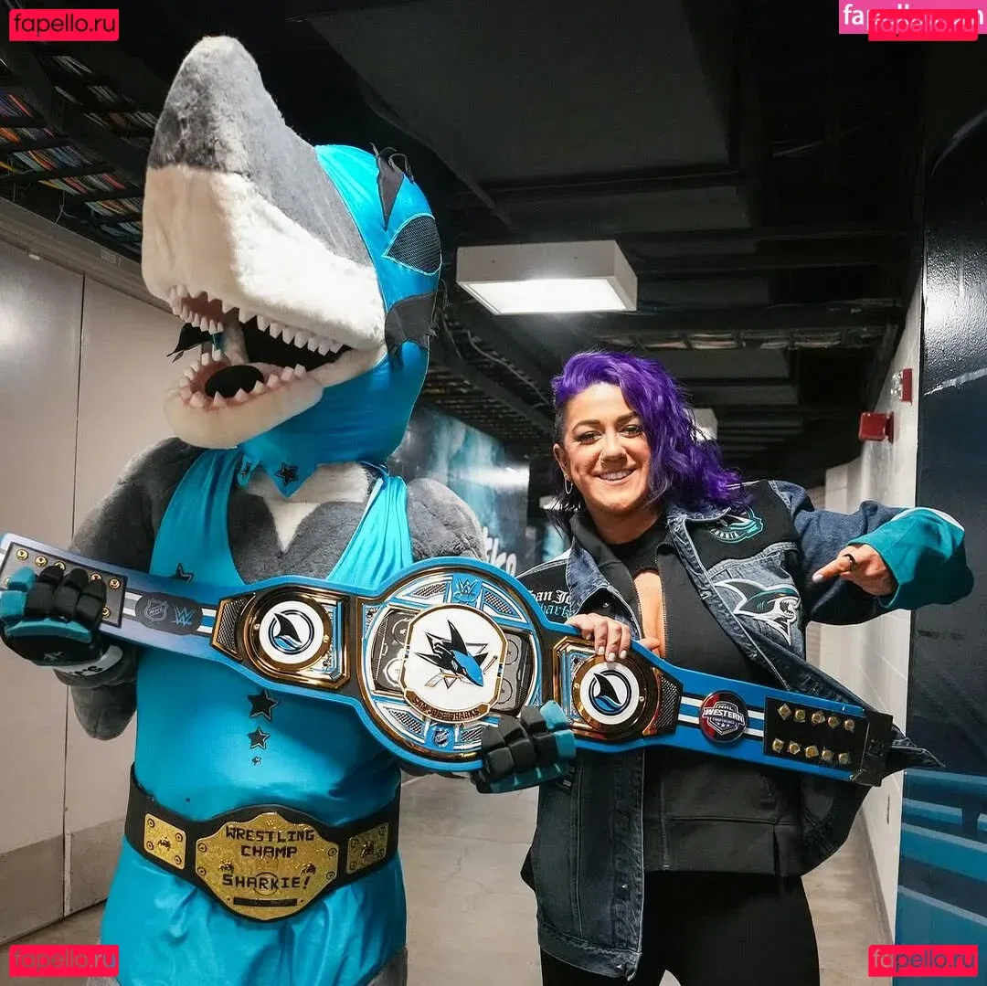 Bayley Onlyfans Photo Gallery 