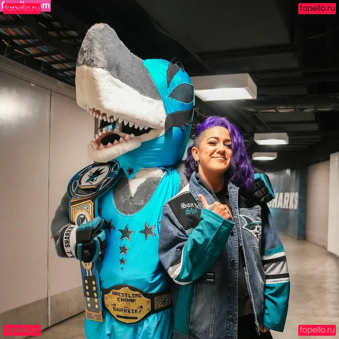 Bayley Onlyfans Photo Gallery 