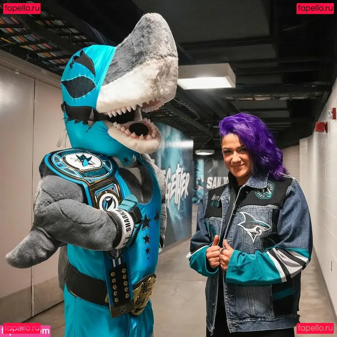 Bayley Onlyfans Photo Gallery 