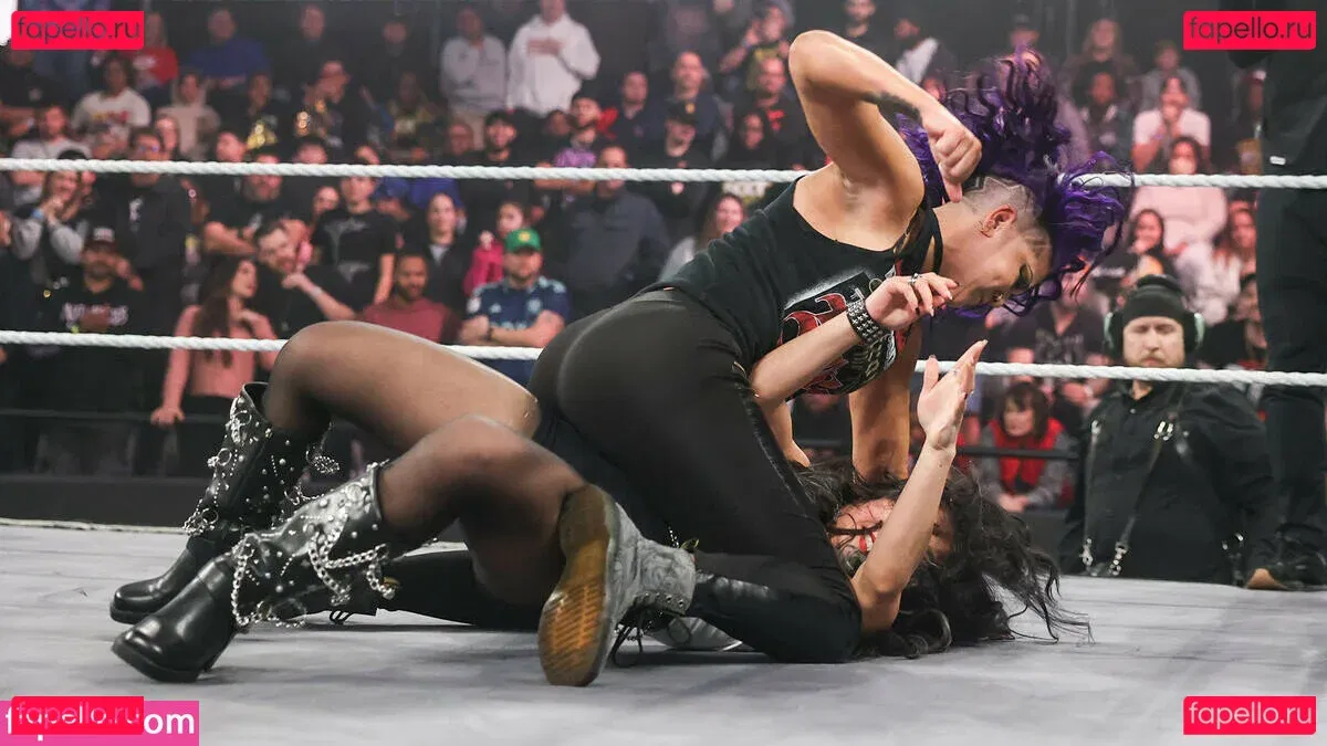 Bayley Onlyfans Photo Gallery 