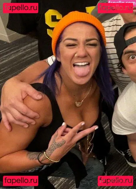 Bayley Onlyfans Photo Gallery 