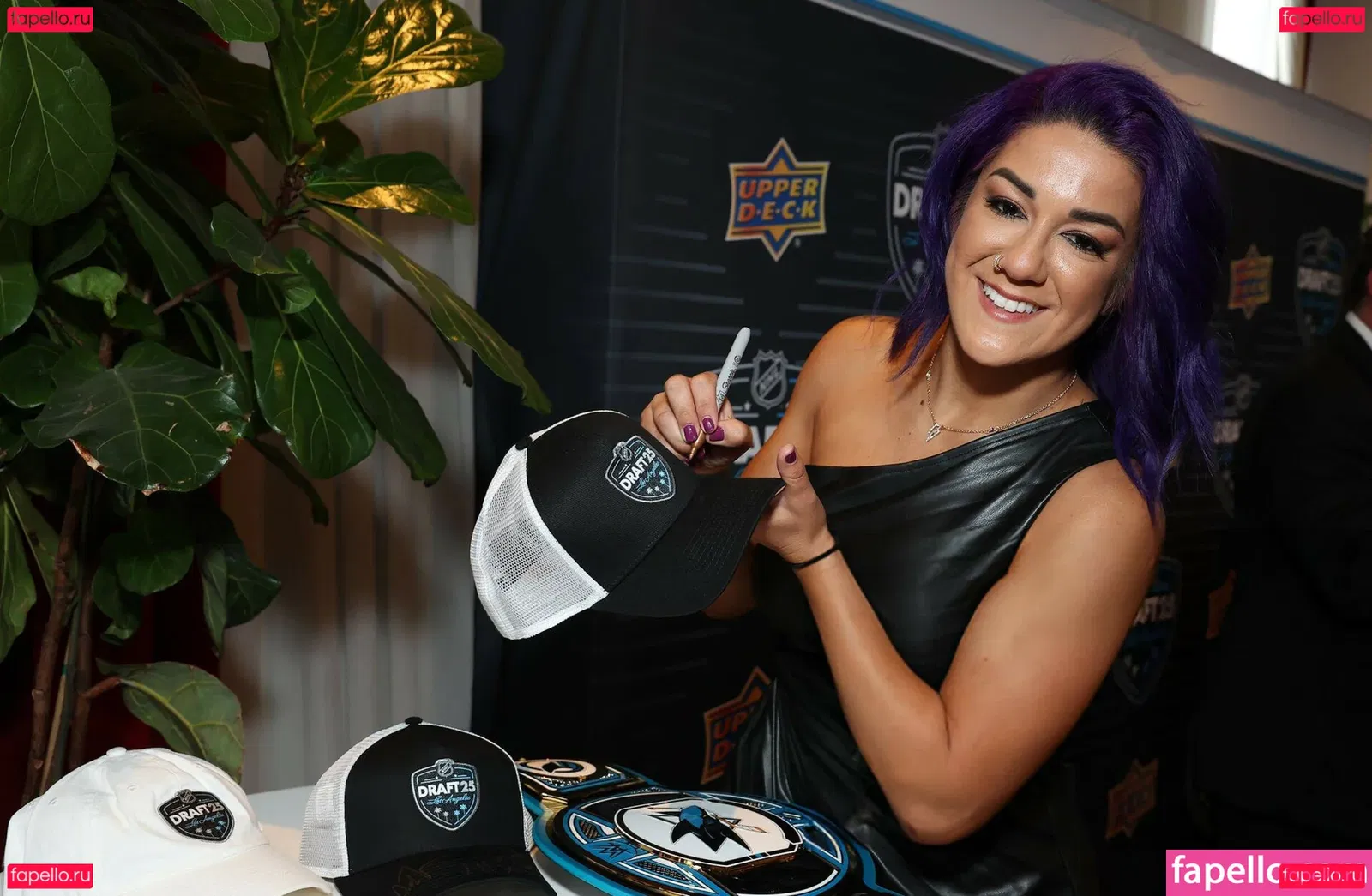 Bayley Onlyfans Photo Gallery 