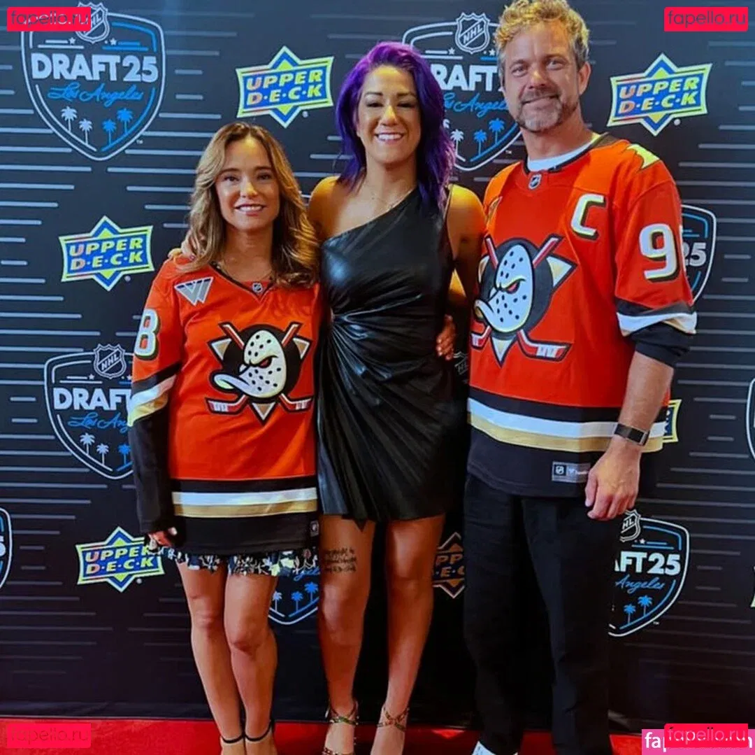 Bayley Onlyfans Photo Gallery 