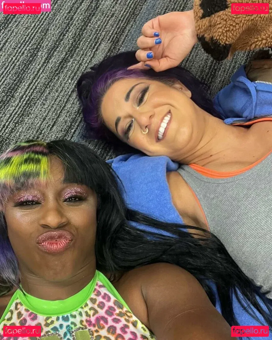 Bayley Onlyfans Photo Gallery 