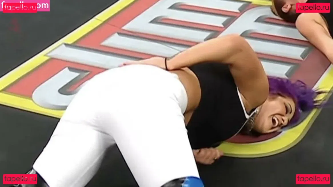 Bayley Onlyfans Photo Gallery 