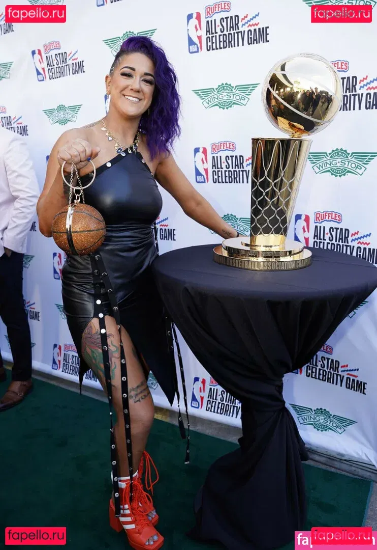 Bayley Onlyfans Photo Gallery 