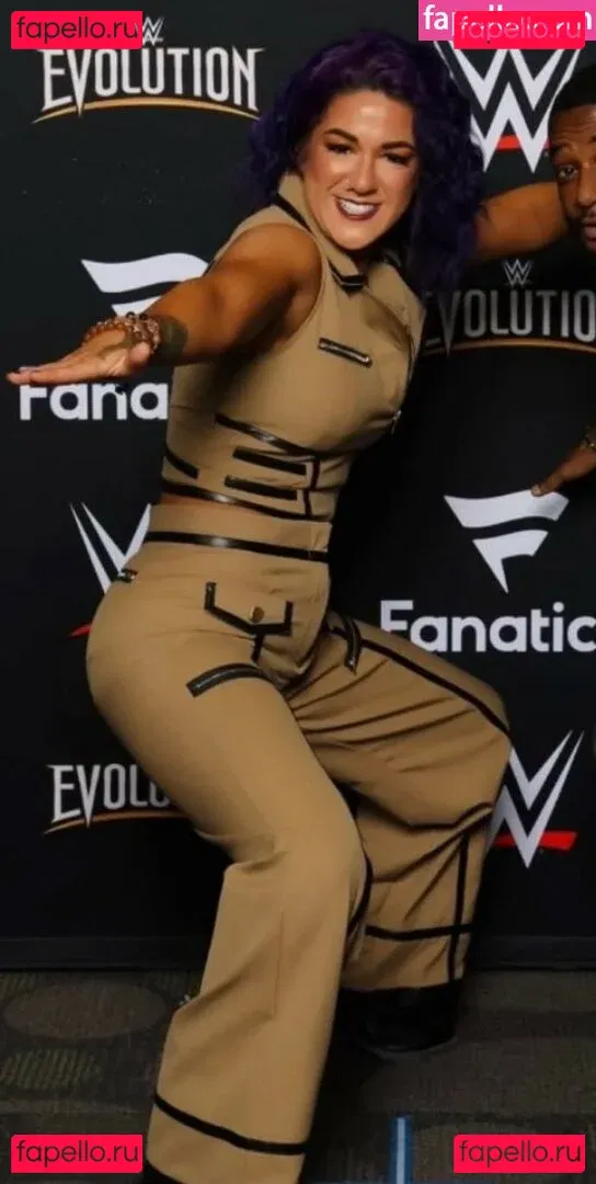 Bayley Onlyfans Photo Gallery 