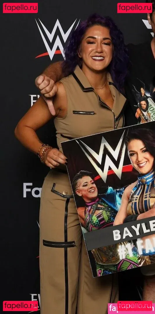 Bayley Onlyfans Photo Gallery 