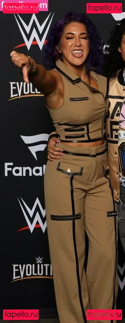 Bayley Onlyfans Photo Gallery 