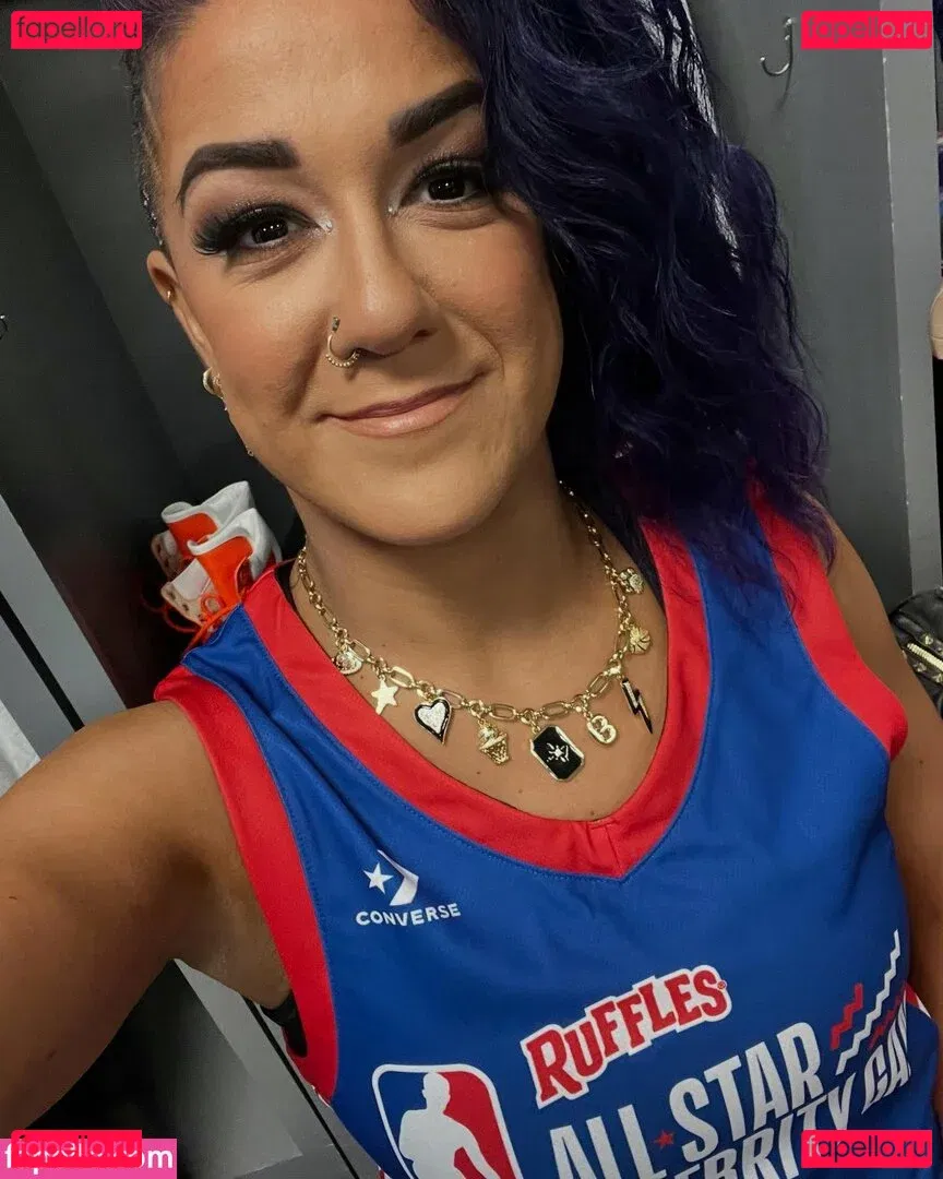 Bayley Onlyfans Photo Gallery 