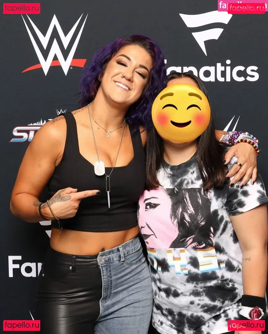 Bayley Onlyfans Photo Gallery 