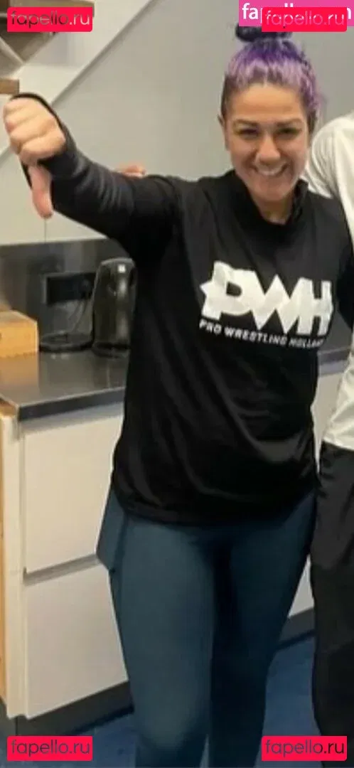 Bayley Onlyfans Photo Gallery 