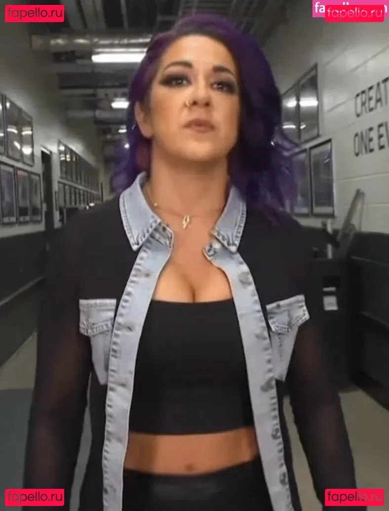 Bayley Onlyfans Photo Gallery 