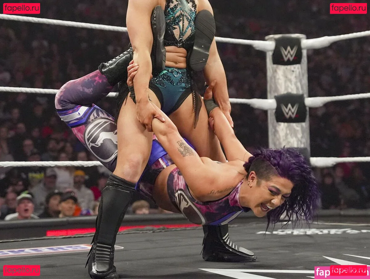 Bayley Onlyfans Photo Gallery 