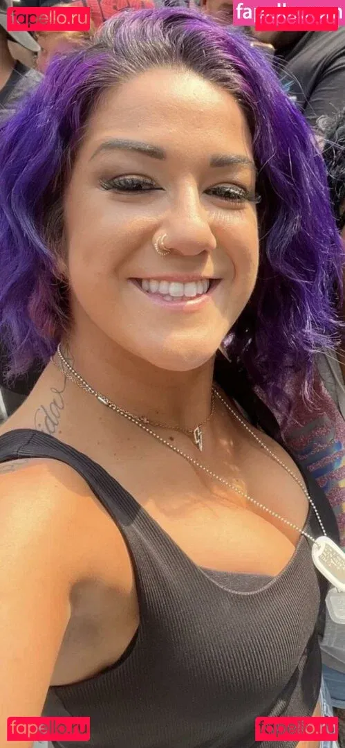 Bayley Onlyfans Photo Gallery 
