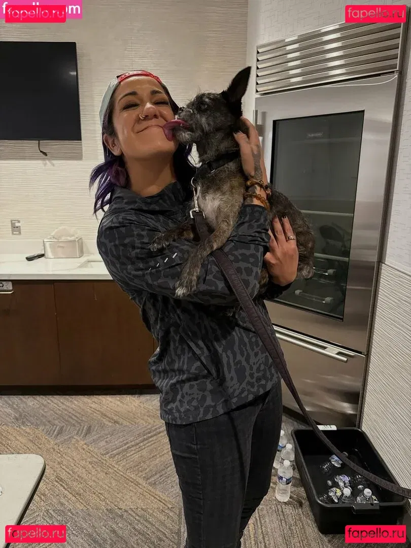 Bayley Onlyfans Photo Gallery 
