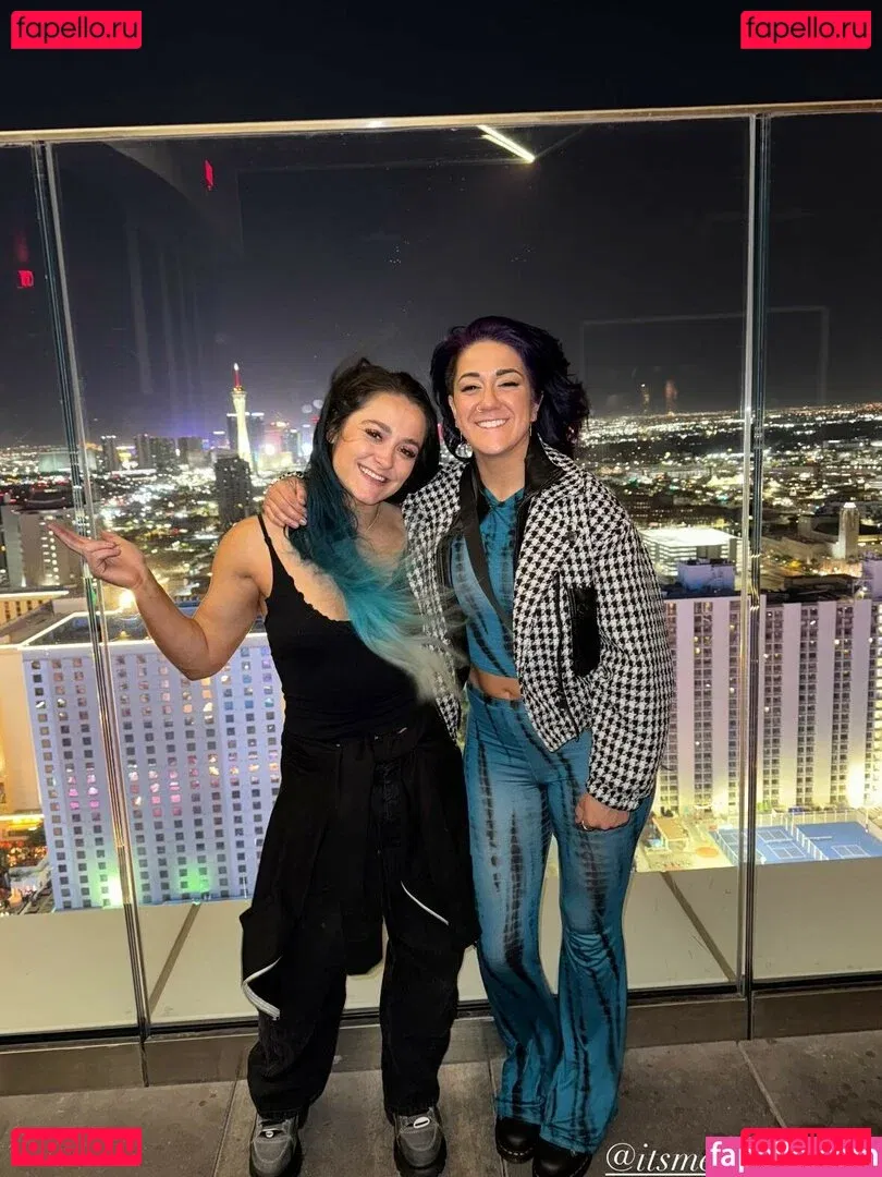 Bayley Onlyfans Photo Gallery 