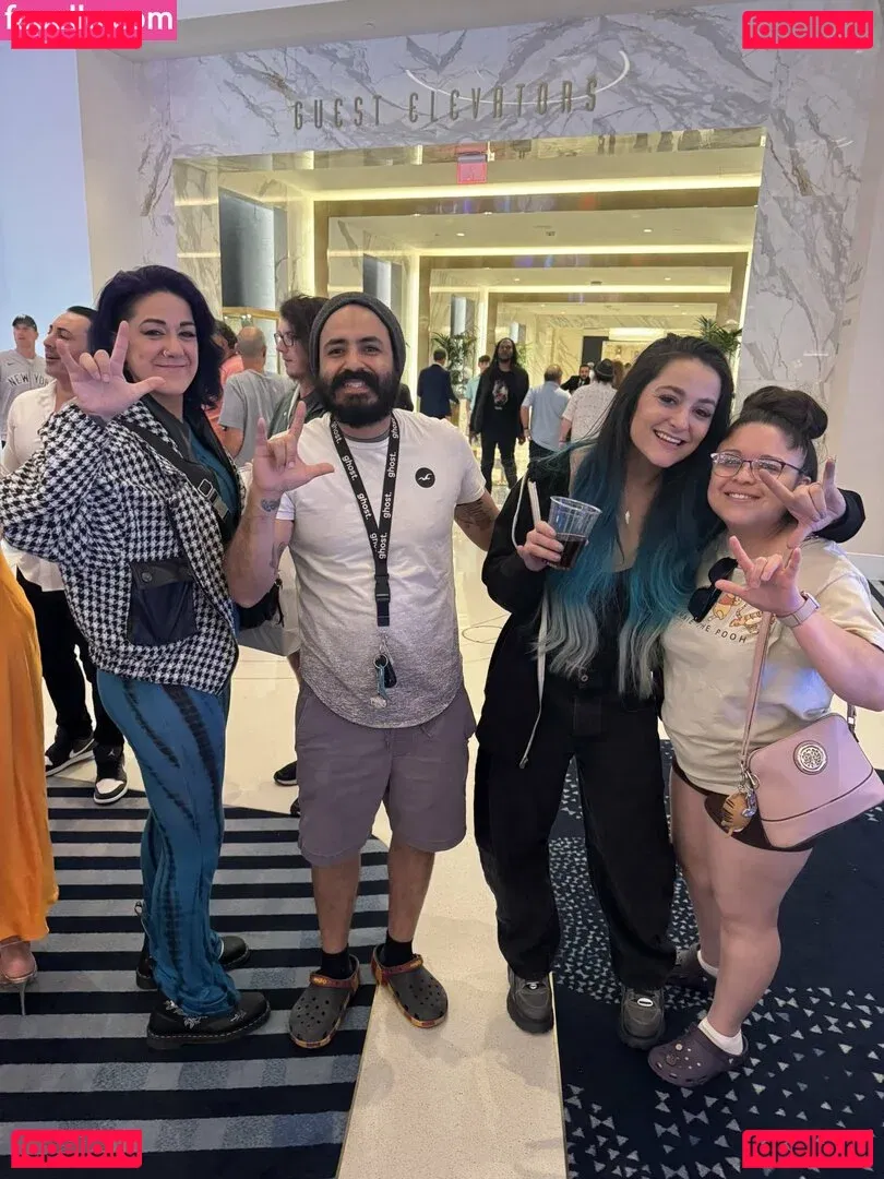 Bayley Onlyfans Photo Gallery 