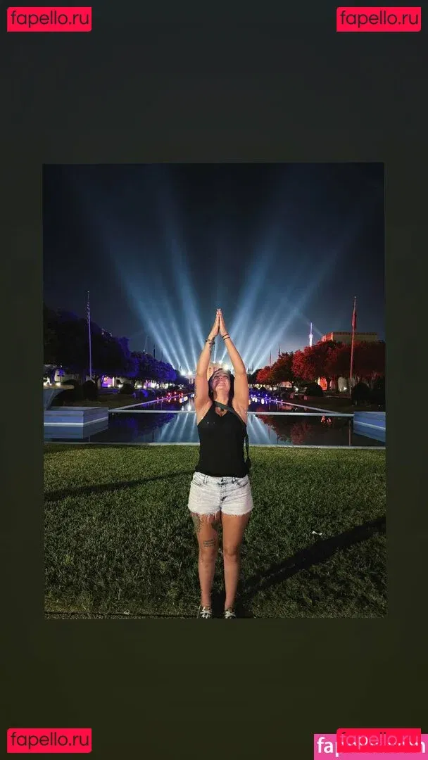 Bayley Onlyfans Photo Gallery 