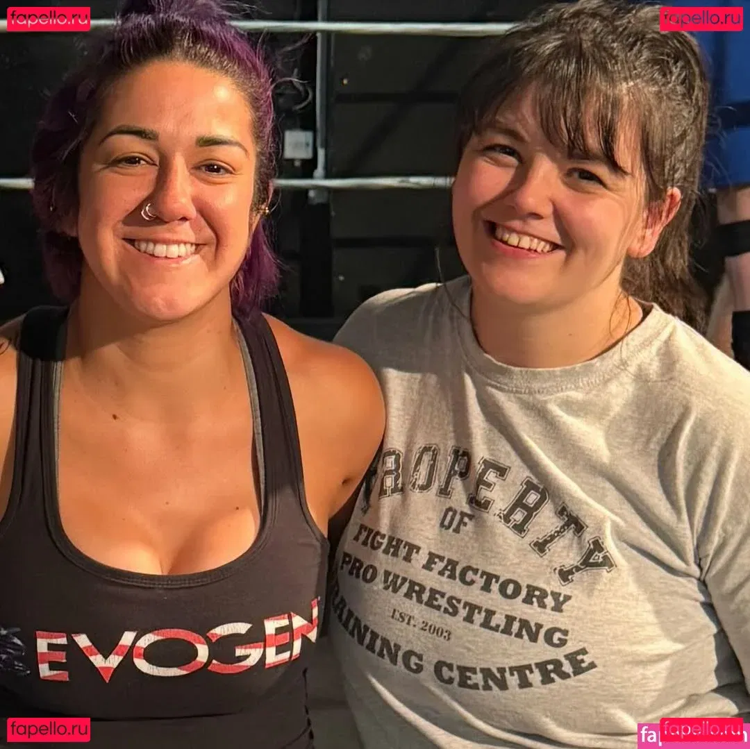 Bayley Onlyfans Photo Gallery 